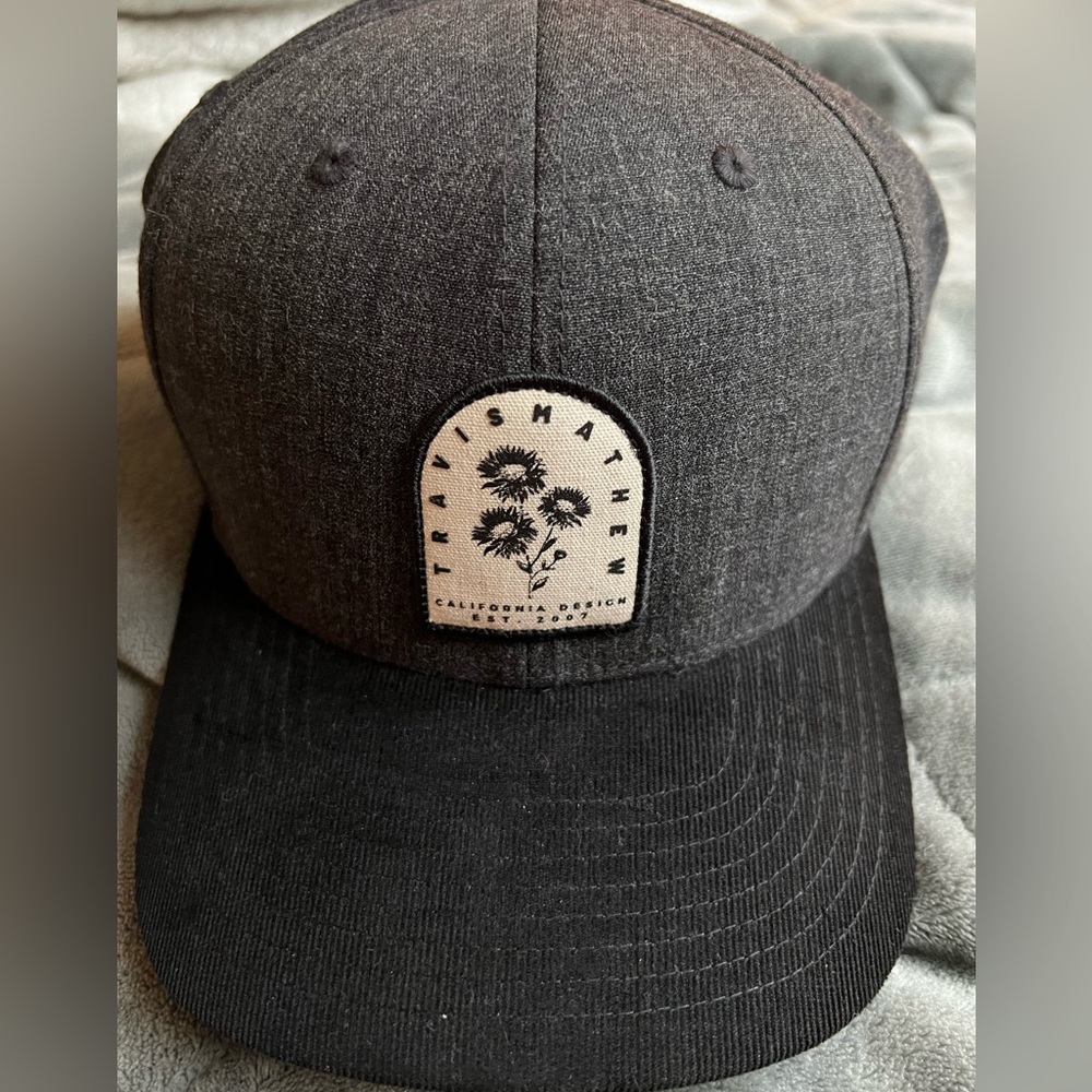 Men’s Travis Mathew Night Jar Hat/Cap New Never Worn Adjustable